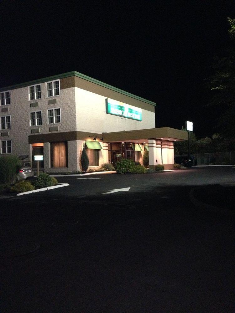 Howard Johnson By Wyndham Portsmouth Luaran gambar