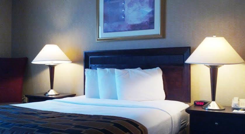 Howard Johnson By Wyndham Portsmouth Luaran gambar
